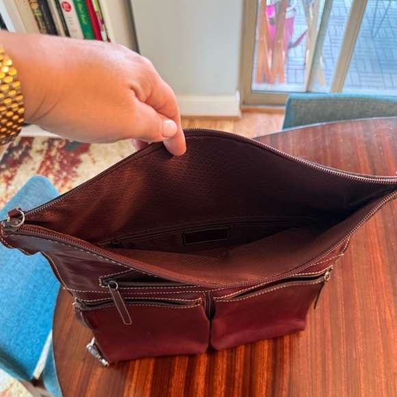 The Manual Co Genuine Leather Dark Brown Unisex Satchel/Messenger/Cross Body Bag - Picture 12 of 16